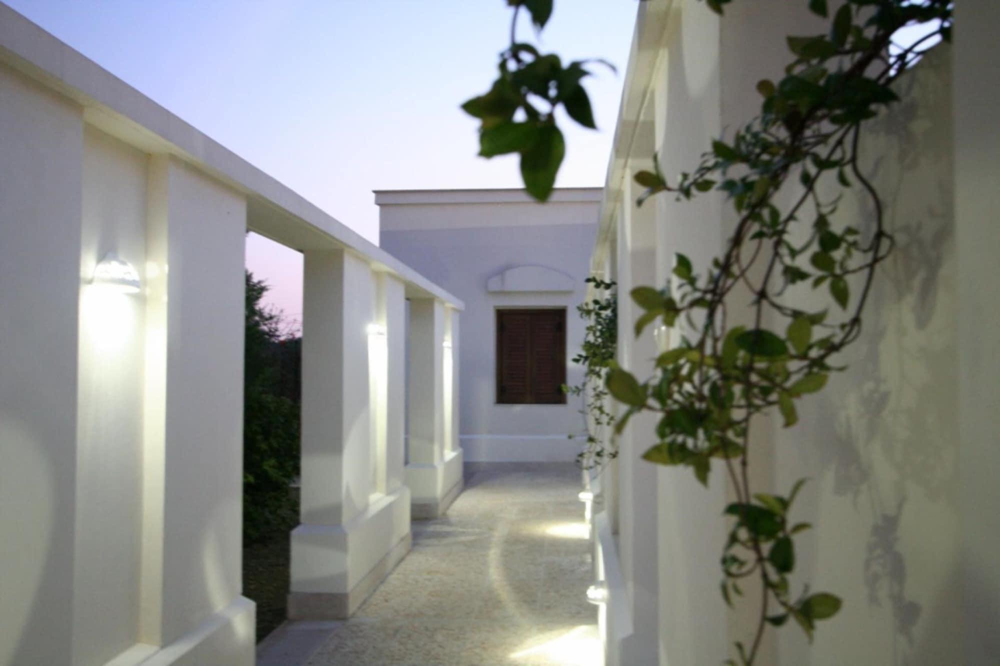 Hotel Terranobile Metaresort Bari Exterior foto